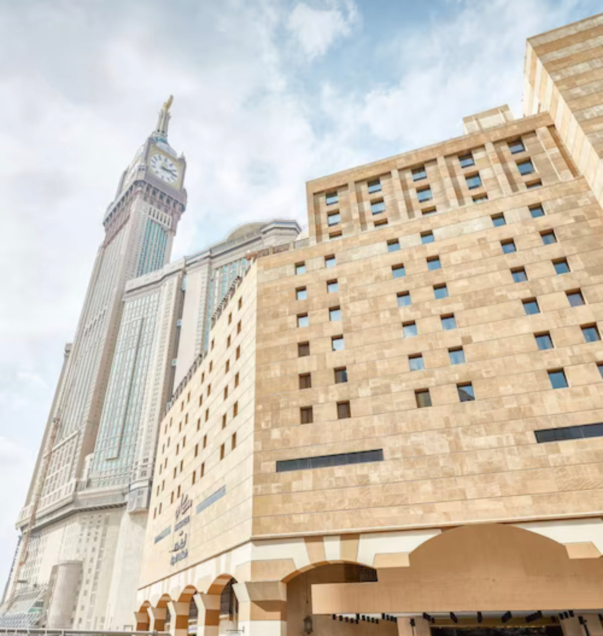 Come Tour the Hotel With Me